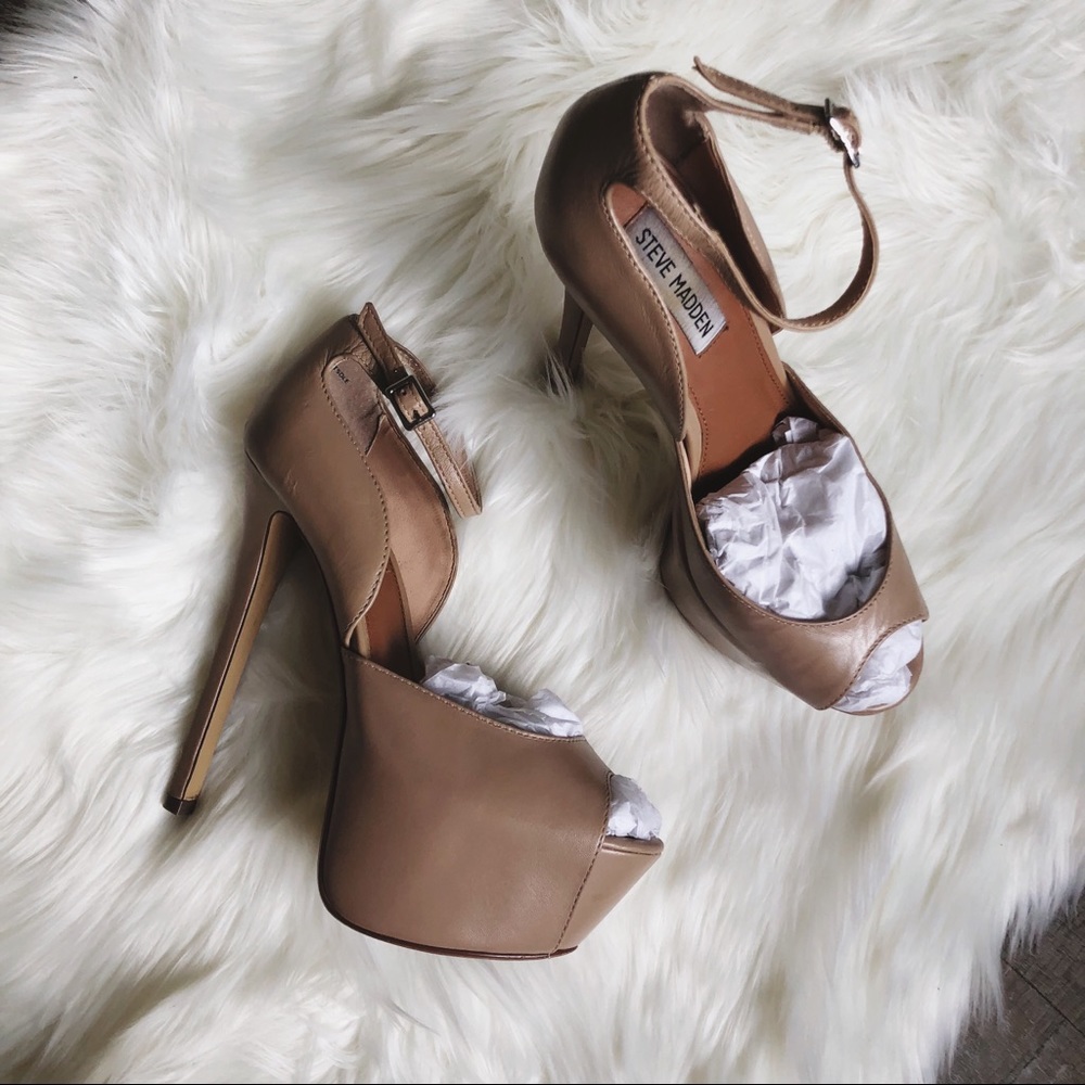 Steve Madden Tan Leather Heels